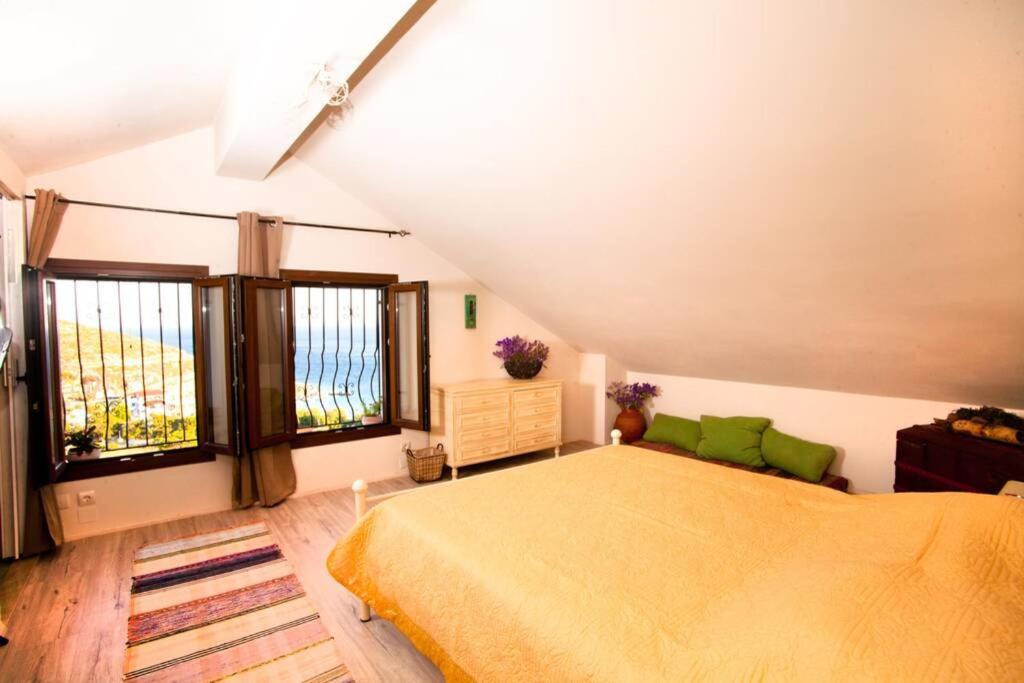Nikis Seaside House Villa Vlichadia Eksteriør bilde